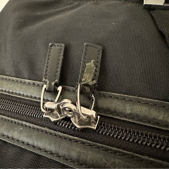 Vintage Gucci Black Nylon Weekender Duffle Bag - Picture 5 of 14